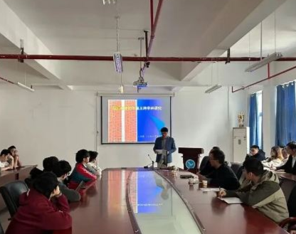里1.JPG